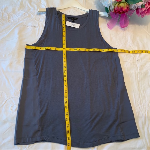 BANANA REPUBLIC TOP - Picture 2 of 6